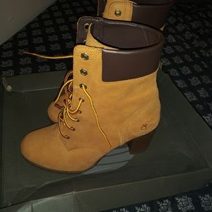 Woman timberland boots
